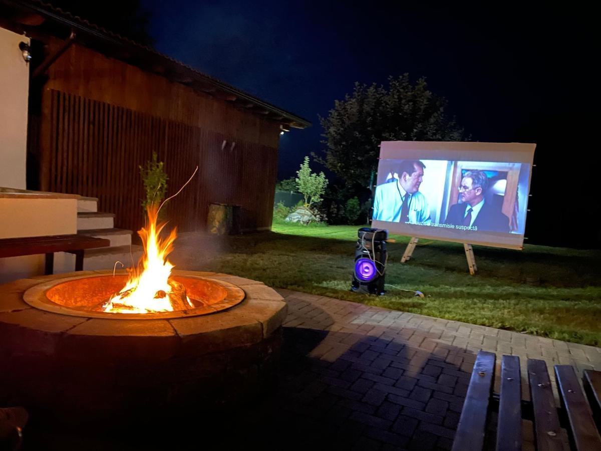 Epic House Valea Avrigului Villa Exterior photo