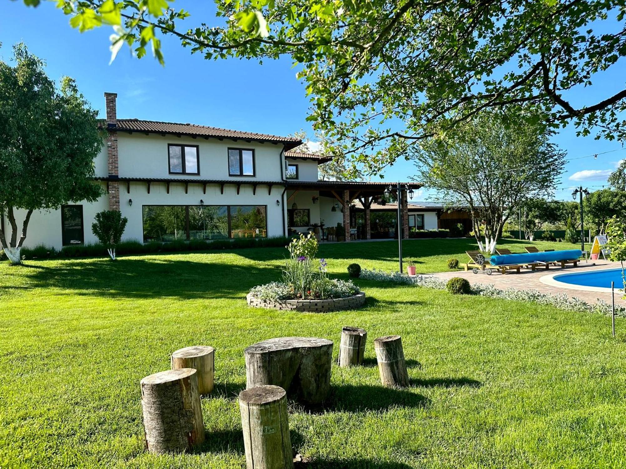Epic House Valea Avrigului Villa Exterior photo